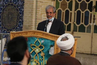 نشست صمیمی فعالان رسانه و فرهنگی با نماینده رهبر معظم انقلاب در فارس‎‎