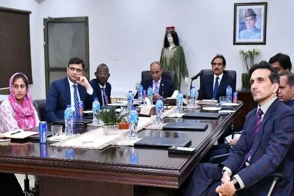 اسلامی ملګرتیا موسیسې د کشمیري  کډوالو څخه د ملاتړ په خاطر د پاکستان قدرونه وکړه