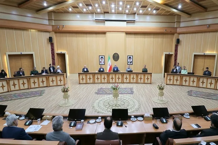 جامعه به آموزه‌ها و فرهنگ ایثار نیازمند است