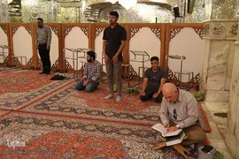 حال و هوای حرم مطهر شاهچراغ (ع)