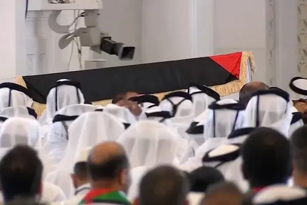 كلماتٌ في وداع القائد هنية..شوارع الدوحة الحزينة ورياحها الساخنة البئيسة