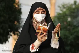 مراسم قرائت دعای پرفیض عرفه در حرم مطهر حضرت شاهچراغ(ع) شیراز