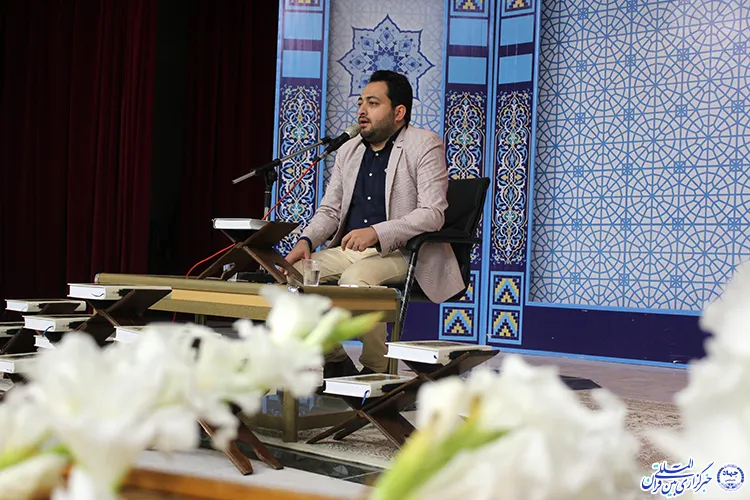 «سعید پرویزی» در جمع دانشجویان قرآنی بوشهر