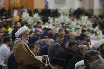 خطبه‌خوانی روز میلاد کریمه اهل بیت(س)