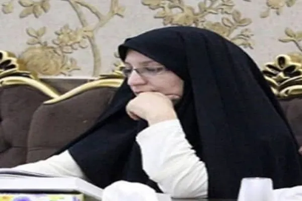 کارنامه نه چندان مطلوب فعالیت قرآنی بانوان استان مرکزی / حس نیاز به قرآن در جامعه احیا شود