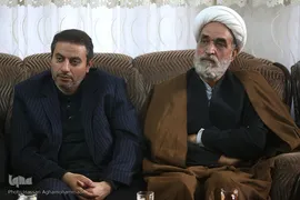 حضور جمعی از جامعه قرآنی در منزل حجت‌الاسلام والمسلمین محمدرضا شهید‌ی‌پور، پیشکسوت قرآنی