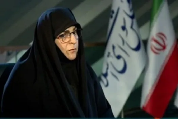 زن ایرانی؛ نماد حفظ توأمان خانواده و فعالیت اجتماعی