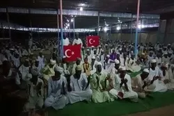 Soudan : lecture du Coran pour les défunts des tremblements de terre en Turquie