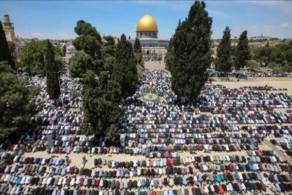 از بیانیه حماس در حمایت از اسرای فلسطینی تا اقامه نماز جمعه باشکوه در مسجدالاقصی