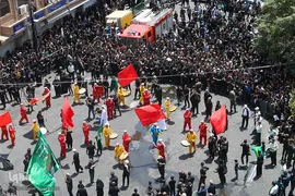 عزاداری عاشورا در چهارراه گلوبندک