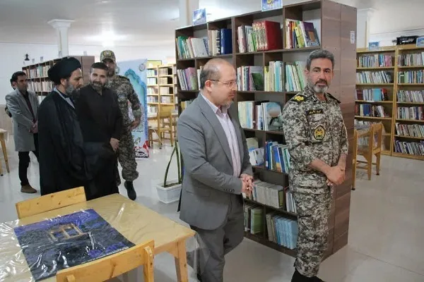 افتتاح کتابخانه مشارکتی «شهید جلیلوند» در پدافند هوایی اراک