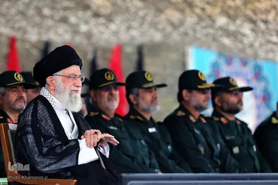 حضور رهبر انقلاب در مراسم دانش‌آموختگی دانشجویان دانشگاه امام حسین(ع)