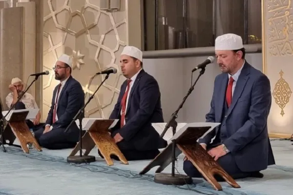 Almanya'da Mevlid Kandili idrak edildi