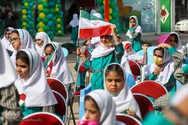 آیین نواختن زنگ جشن عاطفه‌ها در اهواز