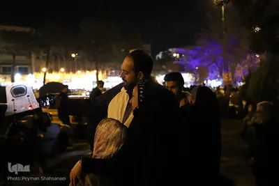 نورافشانی به مناسبت چهل و سومین سالگرد پیروزی انقلاب اسلامی