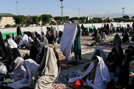 نماز عید سعید فطر در شهر ری