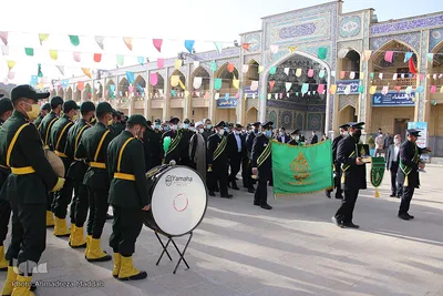 عطرافشانی حرم شاهچراغ(ع) در روز میلاد امام حسین(ع)‎‎