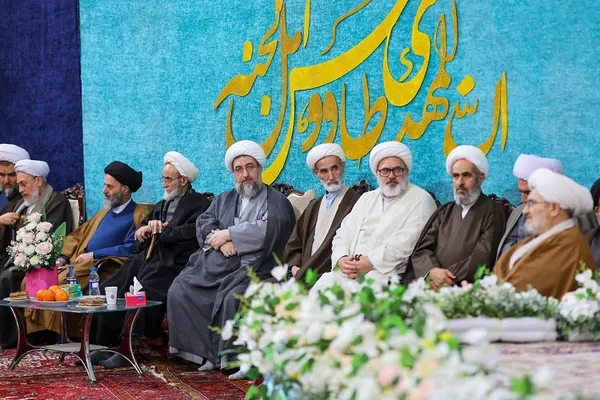 مراسم عمامه گذاری طلاب حوزه علمیه حضرت ولی‌عصر(عج) بناب