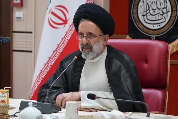 شاعران زندگی‌ شهدا را دستمایه تولید فاخر قرار دهند