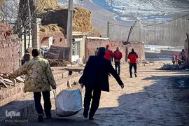 امدادرسانی جمعیت هلال‌احمر در مناطق زلزله‌زده خوی‎‎
