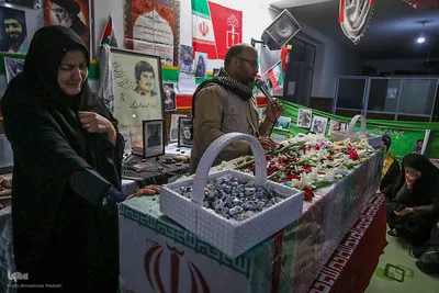 میزبانی دانش آموزان شیرازی از شهدای گمنام