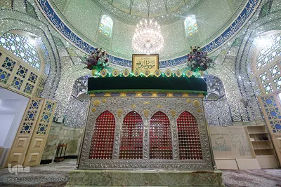 آیین غباررویی ضریح امامزاده موسی مبرقع