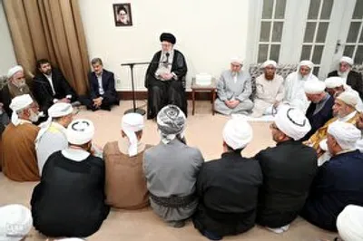 دیدار جمعی از علما، امامان جمعه و مدیران مدارس علمیه اهل سنت سراسر کشور