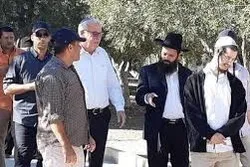 Jérusalem : 170 colons, dont un ministre, envahissent la mosquée al-Aqsa