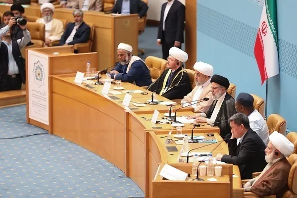 Adherirse a los valores coránicos es necesaria para enfrentar el takfir y el terrorismo
