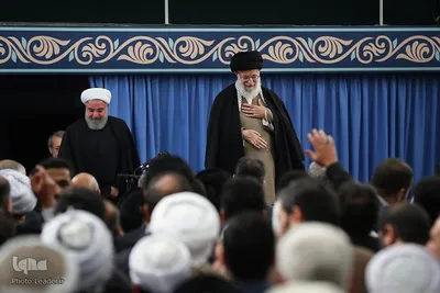 دیدار مسئولان نظام و میهمانان کنفرانس وحدت اسلامى‌ با رهبر انقلاب