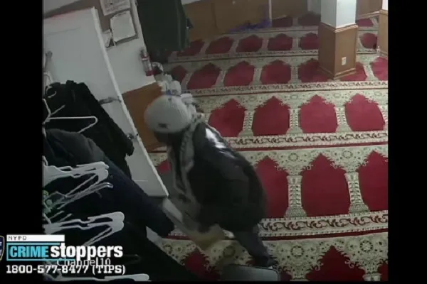 Muslim Congregants on Edge after Second Robber at Bronx Mosque