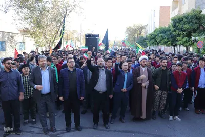 اجتماع دانش‌آموزان تبریزی در حمایت و اعلام همبستگی با دانش‌آموزان فلسطینی