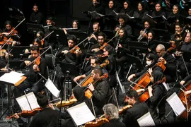 اجرای ارکستر سمفونیک «ایرانمرد» به یاد شهید حاج قاسم سلیمانی