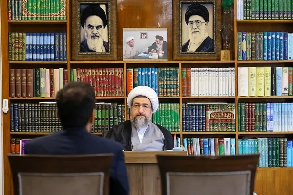 دیدار امام جمعه تبریز با اقشار مردم