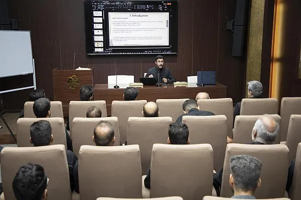 برگزاری دوره آموزش زبان انگلیسی برای تعامل با زائران خارجی اربعین