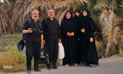 پیاده روی خانوادگی