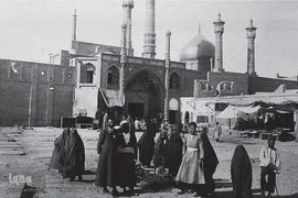 تصاویری قدیمی از حرم مطهر و نورانی کریمه اهل بیت(ع)، حضرت فاطمه معصومه(س) در شهر مقدس قم