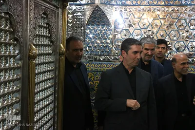حضور استاندار مرکزی در مراسم عزاداری ظهر عاشورا در آستانه علوی - شازند/عکاس:طاها نظیری