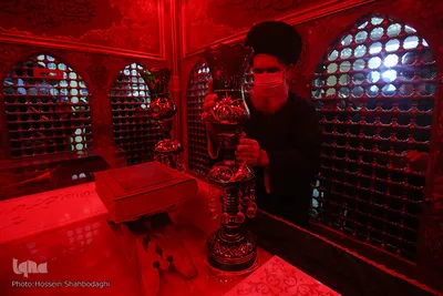 آیین غباررویی ضریح امامزاده موسی مبرقع