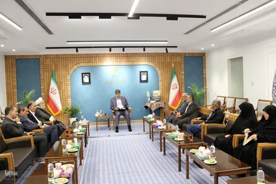دیدار جمعی از فعالان قرآنی با استاندار یزد