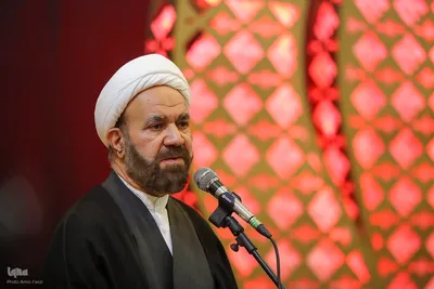 محفل انس با قرآن کریم «بشری» در حرم حضرت شاهچراغ(ع)