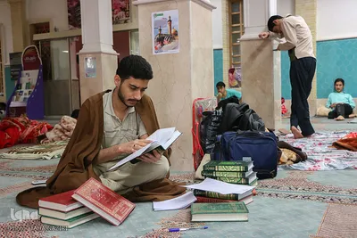 اعتکاف دانشجویی در مسجد دانشگاه اراک