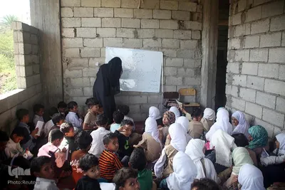 خانه معلمی مدرسه ۷۰۰ دانش‌آموز یمنی شد