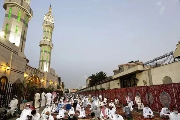 د عربستان په جوماتونو کې د لاؤډسپيکرو شمیر محدود شو