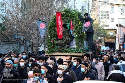 تشییع شهدای گمنام در محله وحیدیه تهران