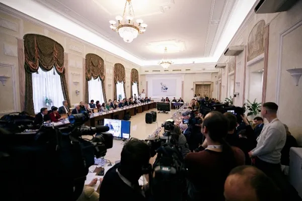 ДСМР представило свои предложения в поправки к Конституции РФ