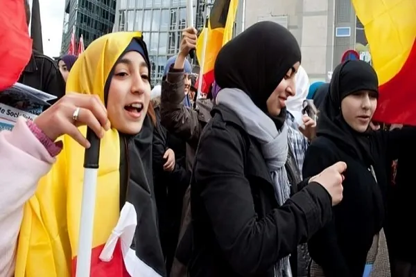 پر اسلام د جرمني د ځوانانو باور؛د «امام مهدي څوک دی؟» کمپاین جرمني ته ورسېد