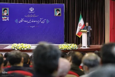 مراسم تکریم و معارفه روسای پیشین و جدید جهاد دانشگاهی