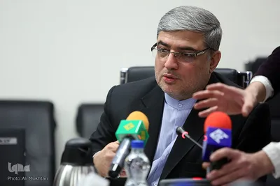 نشست هم اندیشی راهکارهای توسعه و ترویج وقف قرآنی
