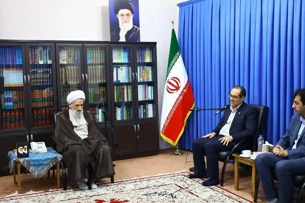 دیدار مدیرکل بنیاد شهید و امورایثارگران مازندران با نماینده ولی فقیه